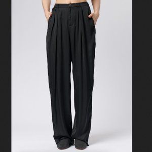 Raquel Allegra Pleated Pant black size 3